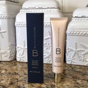 Tint Skin Hydrating Foundation - Mocha